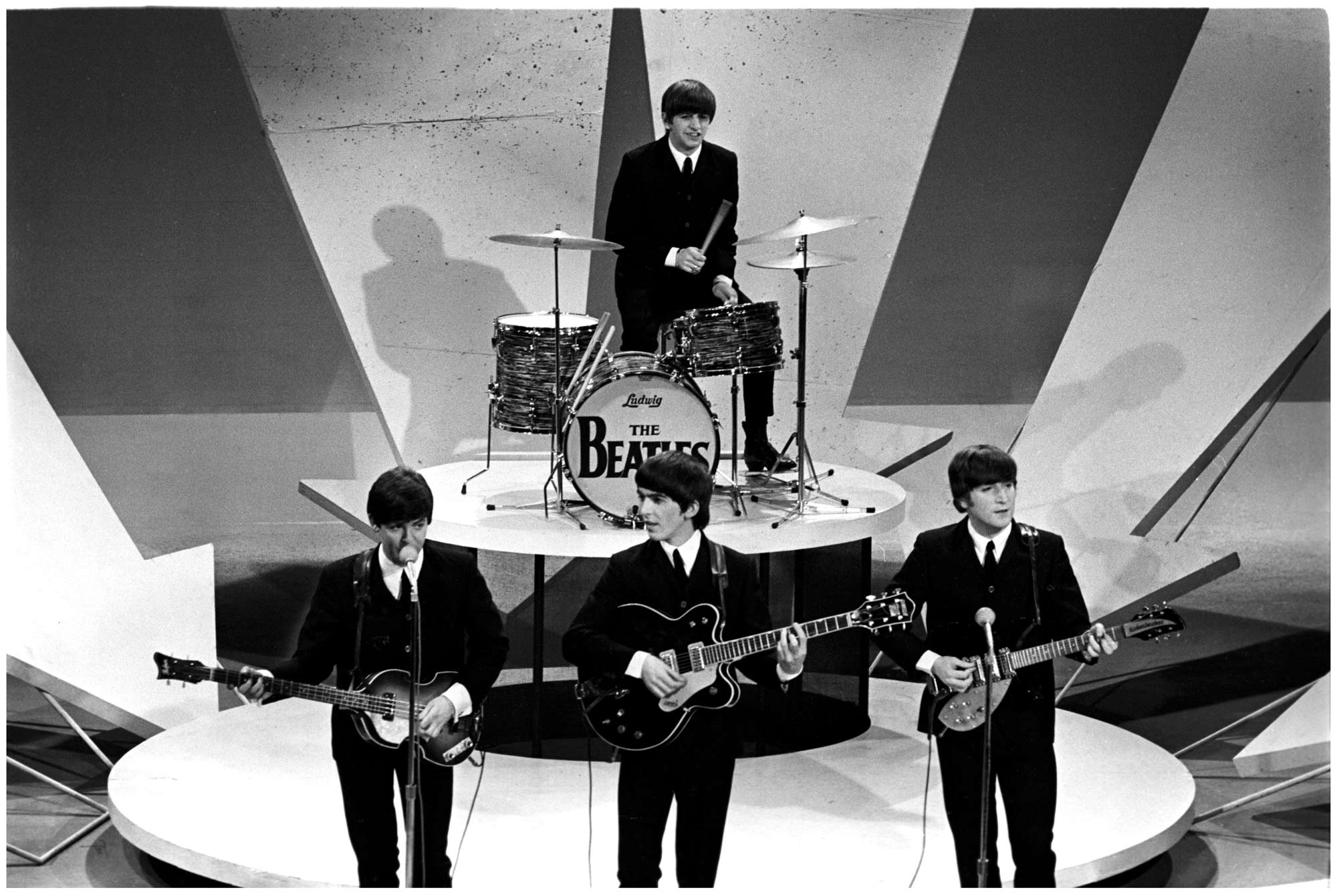 Группа битлз песни слушать. The Beatles. Группа зе Битлз. Группа the Beatles 60х. Группа Битлз 1960.